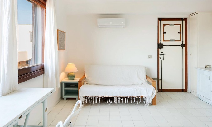 Portisco House | Vacation Home Rena Bianca Mono with A/C