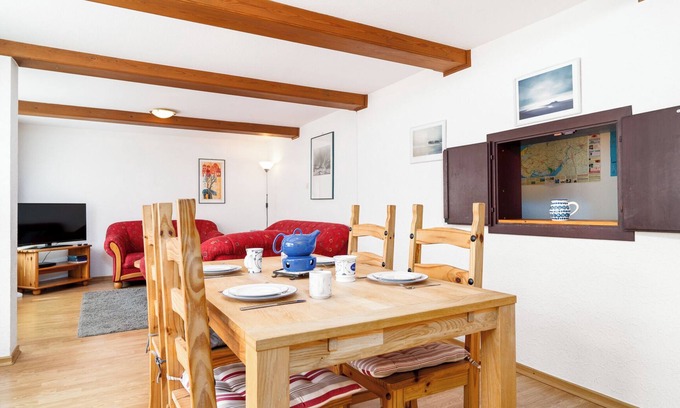 Oldenswort House | Vacation home Sonnenblume in Oldenswort for the whole family