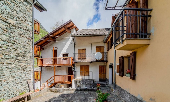 Valprato Soana House | Vacation House with a View of the Soana Valley