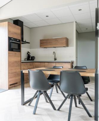 Yerseke Ski Chalet | vakantiewoning aan zee en havens 24