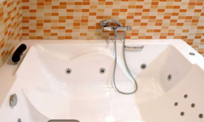 Navaluenga House | Valdebruna II and Gredos Houses