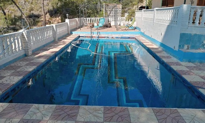 Chulilla Villa | Valencia Countryside Villa