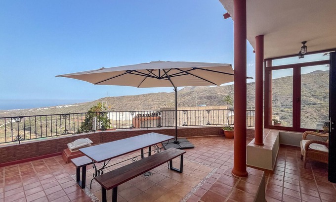 Valsequillo de Gran Canaria House | Valsequillo Rural 2BR Home - Terrace & Nature View