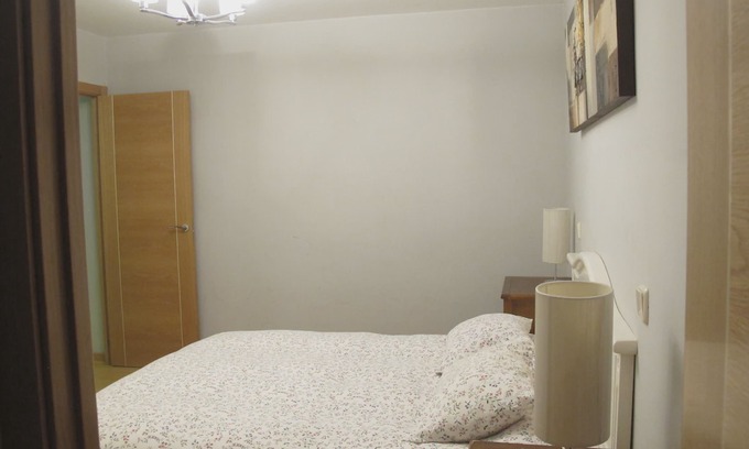 Centro Apartment | Valverde IV Free Parking