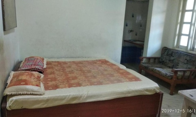 Bhubaneshwar House | Vamoose GCP Guest House