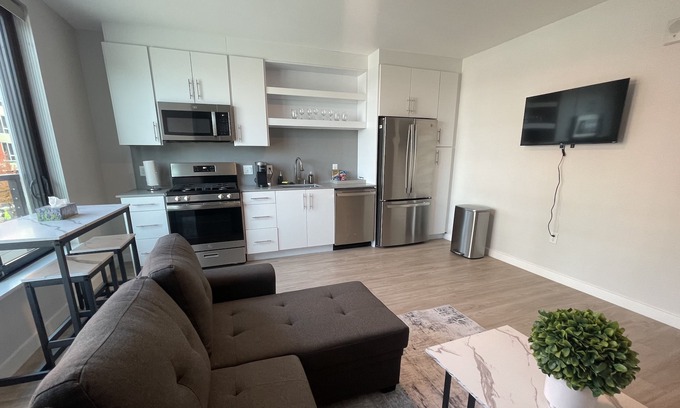 Vancouver Apartment | Vancouver Waterfront, WA