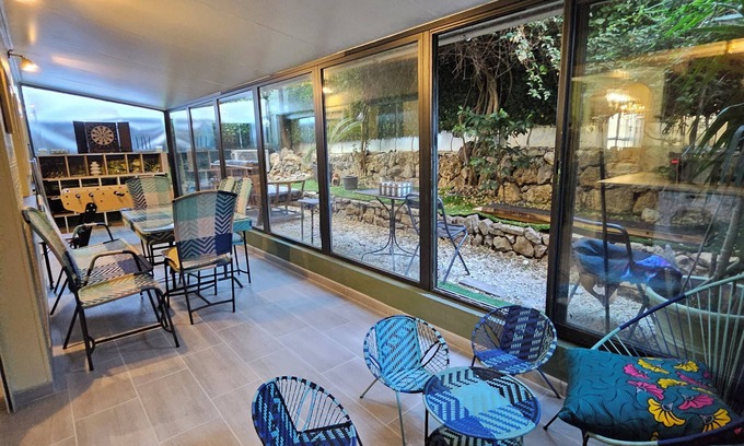 Les Baumettes Apartment | VELO APPARTEMENT BABY FOOT 3 VRAIES CHAMBRES 1 MINUTES DE LA MER JARDIN VERANDA