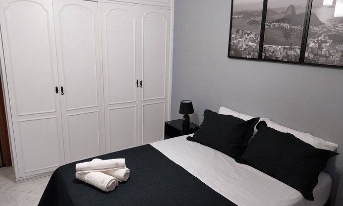 Laranjeiras Apartment | Venha se Hospedar no Aconchego do Flamengo !