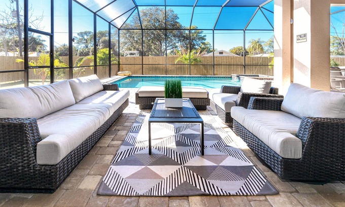 South Venice Villa | Venice 3-bedroom Villa with Pool