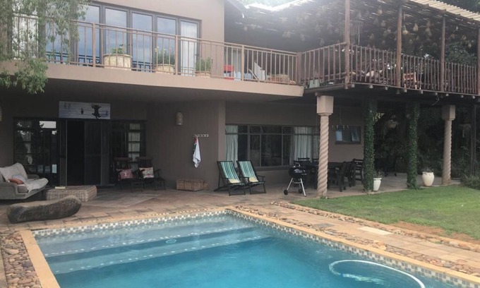 White River House | Versot "crazy about our place" in Afrikaans