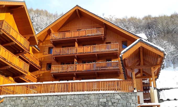 Valloire Apartment | VERY NICE THREE ROOMS IN A VERY NICE FAMILY STATION