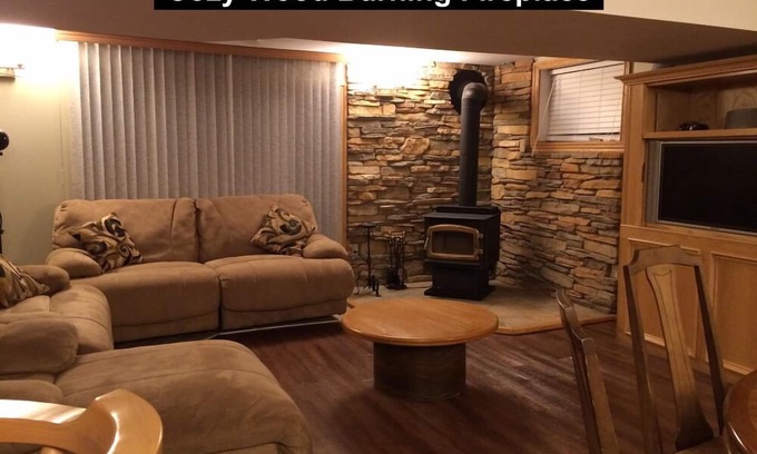 Mulmur Cottage | Very Private Cottage on 15 Acres with Pond & Beach Perfect for Swimming