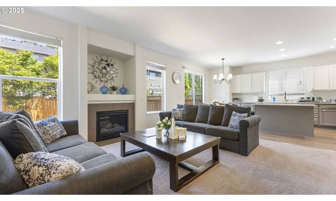 Hillsboro House | Very Spacious Modern 6BR Group Getaway