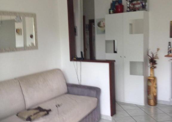 Garbagnate Milanese Apartment | Via de amicis 11