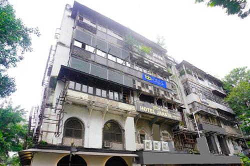 Wellington Pier Bed & Breakfast | Via Janta
