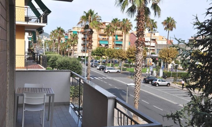 Pietra Ligure Apartment | Viale Repubblica 307 4