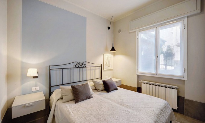 Diano Marina Apartment | 'Victoria Apartments Tempi moderni' with Terrace, A/C & Wi-Fi