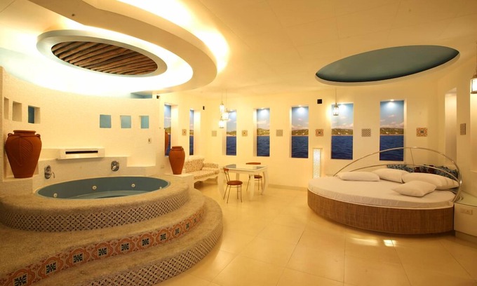 Malabon Hotel | Victoria Court Malabon