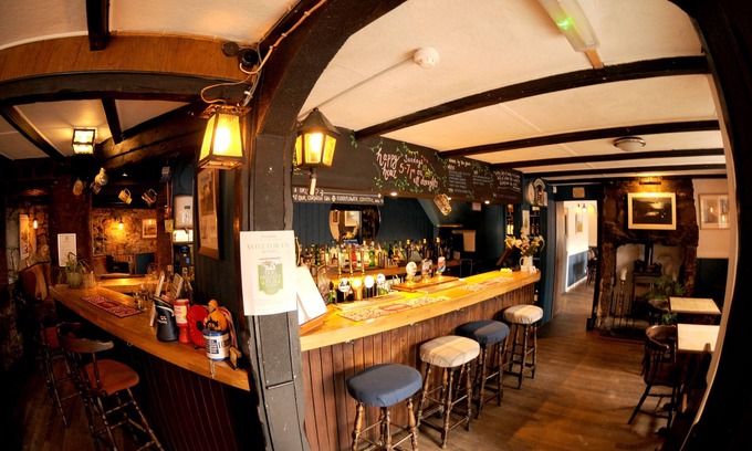 Perranuthnoe Bed & Breakfast | Victoria Inn