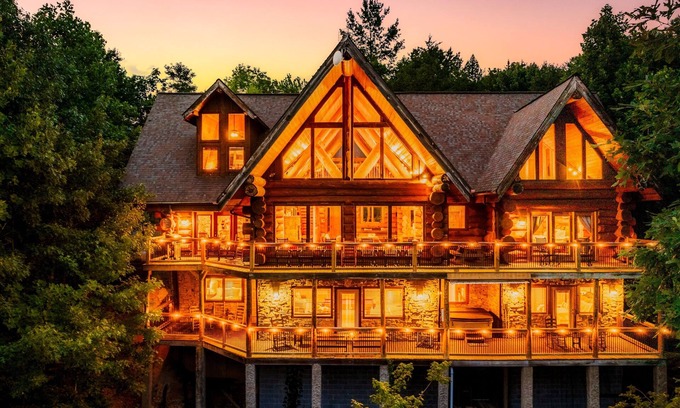 Pittman Center Cabin | Views | Theater | OctDeals | GameRm | HotTub