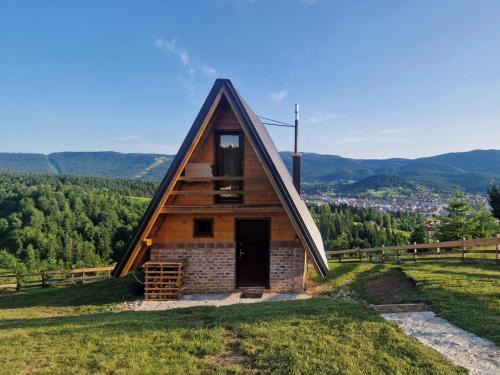 Pale Ski Chalet | Vikendica Tromedja Pale