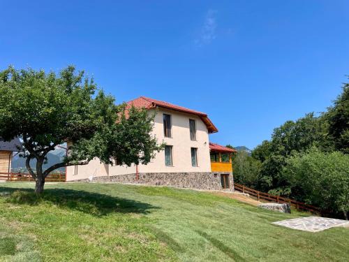 Moieciu Villa | Vila Eden Pestera