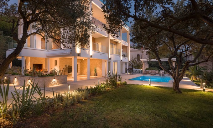 Promajna Hotel | Villa 01 Apartments