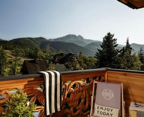 Zakopane Bed & Breakfast | Villa 11 Folk & Design