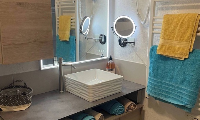 Santa-Maria-Poggio Villa | Villa 3 stars 62m², 2Bedroom, Swimming pools, Wi-fi, Parking, Calm 800m Sea