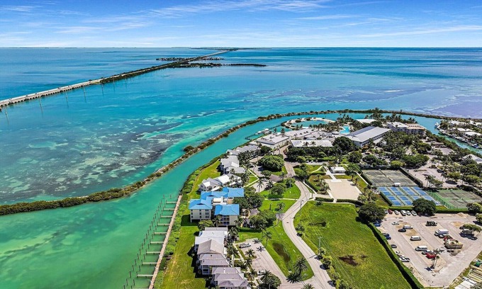 Marathon Apartment | Villa 4204 on Duck Key Boat Slip Available - 3BD 2BA