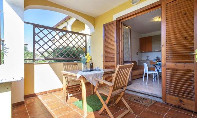 Pirotto Li Frati House | Villa a schiera baia mimose