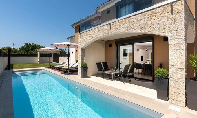 Kosinozici Villa | Villa Adea - New, modern villa for 6 people, with a heated pool upon request