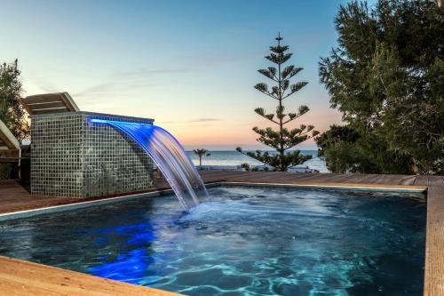 Agii Apostoli Villa | Villa AERAS