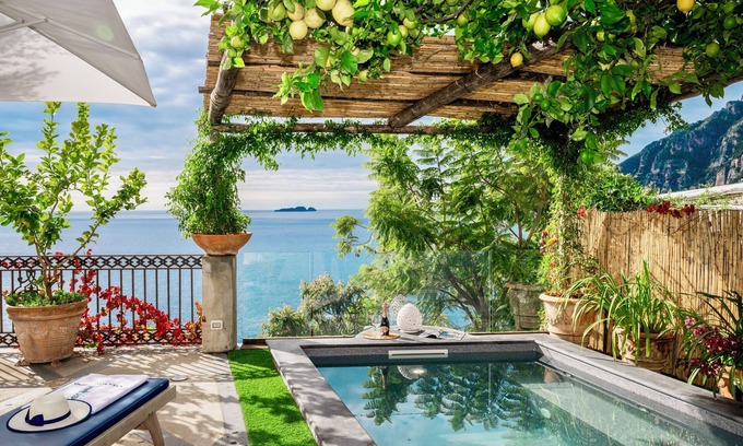 Arienzo Villa | Villa Aldo Marino - Private Pool and Sea View