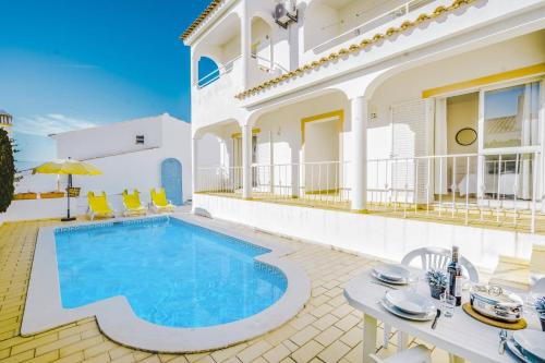 Albufeira Villa | Villa Alecrim by Villa Plus