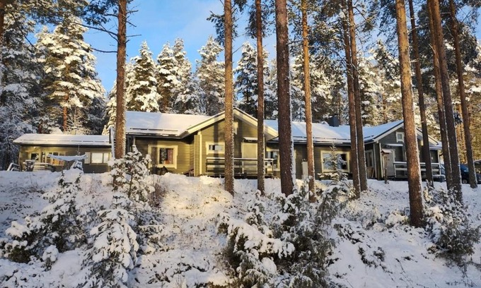 Rovaniemi Apartment | Villa Aleksi with Sauna
