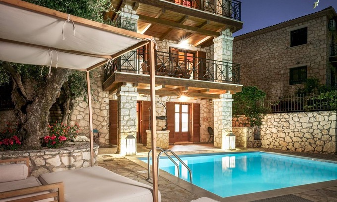 Akrotiri Villa | Villa Alexa of Jootiq Villas. Combine traditional stone built concept with supreme comfort!