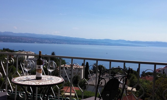 Lovran Apartment | Villa Allegra in Lovran, Classic Apartment 107, Private balcony- Sea view