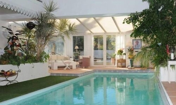 Anatole France House | Villa Ambrosia