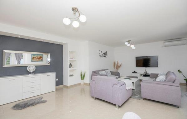 Donji Prolozac Villa | Villa Ana