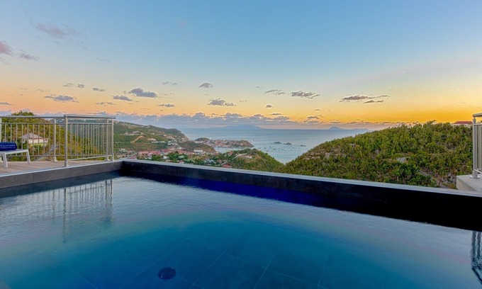 Terre Neuve Villa | Villa ANGELO: THE ROMANTIC 2BR VILLA WITH OUTSTANDING VIEWS... BEST DEAL!