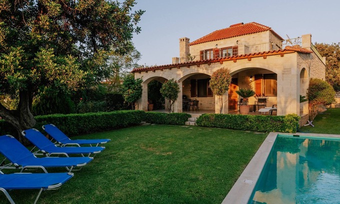 Prines Villa | Villa Arianna With Breathtaking View Near Rethymno