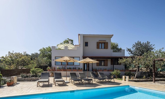 Prines Villa | Villa Aspa - Three Bedroom Villa, Sleeps 6