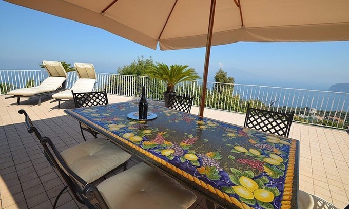 Priora House | Villa Astaria A: A cozy and welcoming two-story apartment that covers the entire ground floor of a villa which faces the sun and the sea, with Free WI-FI.