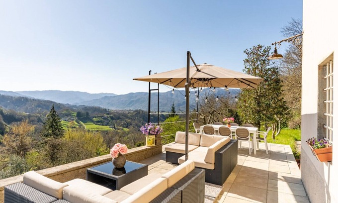 Mologno Villa | Villa Australis - Barga