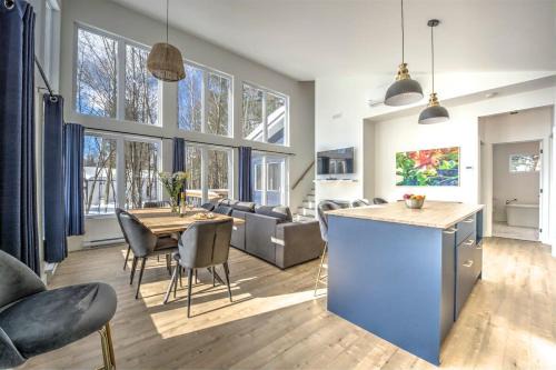 Pont-Rouge Ski Chalet | Villa Azur