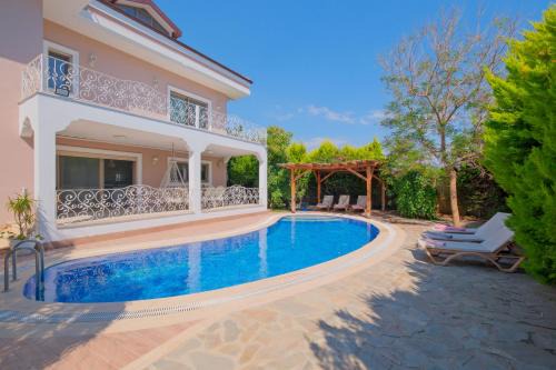 Ciftlik Villa | Villa Belis&Liya