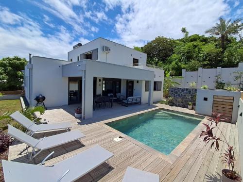 La Riviere Saint-Louis Villa | VILLA BELLE VUE