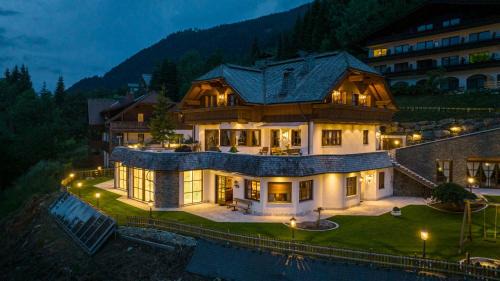 Untertschern Villa | Villa Bostele with Five Bedrooms, Indoor Pool, Two Saunas & Garage