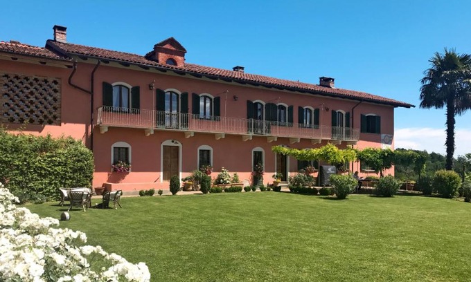 Soglio Villa | Villa Bric del Vento by Interhome